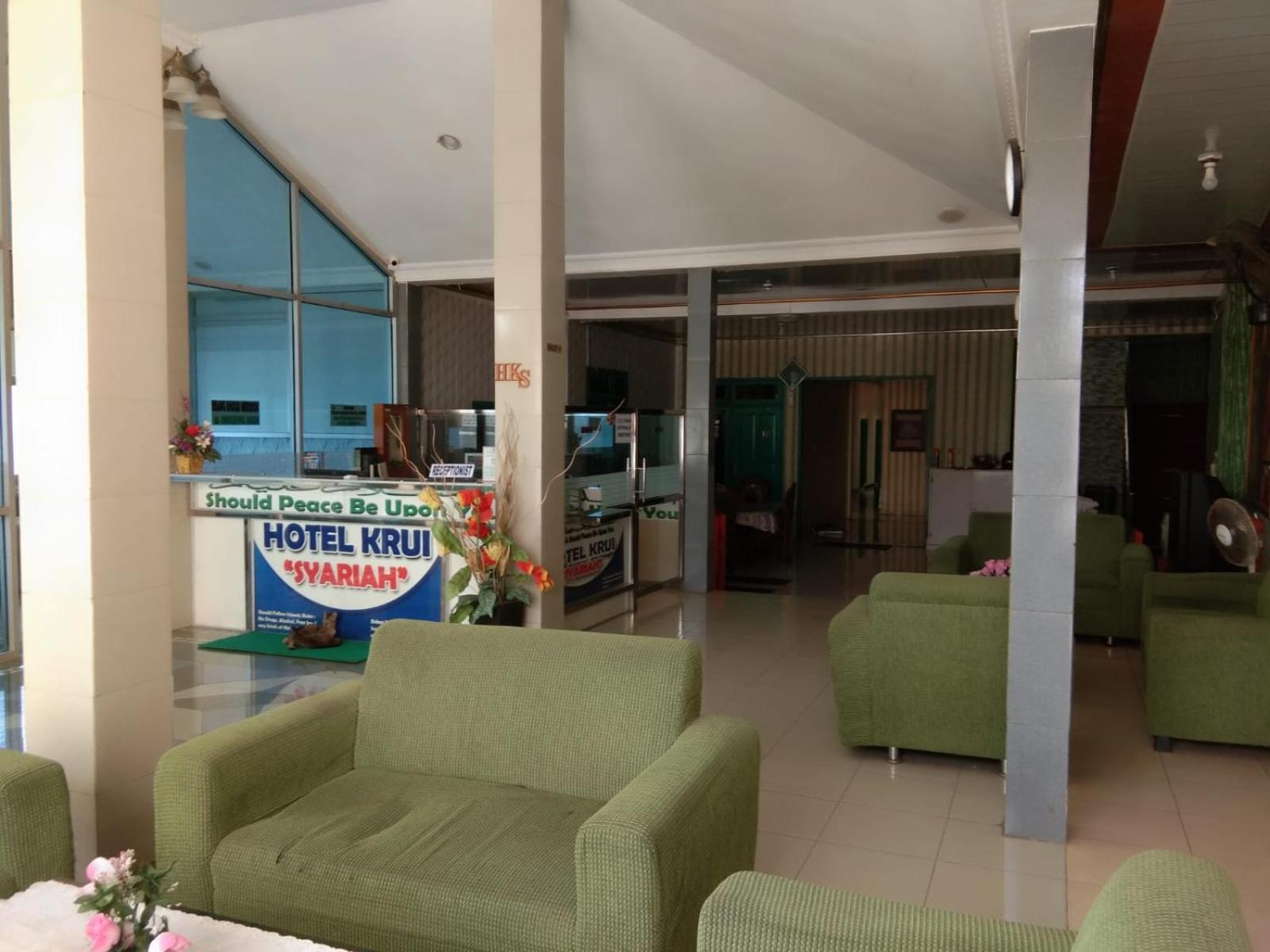Hotel Krui Syariah Bagian luar foto